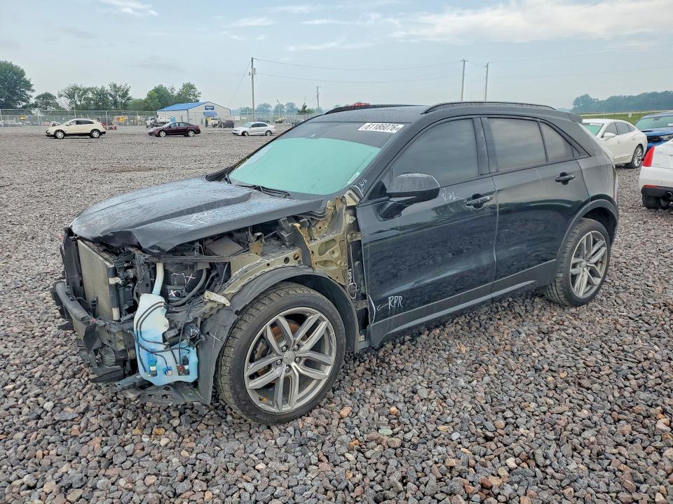 61186076 :رقم المزاد ، 1GYFZFR45KF100419 vin ، 2019 Cadillac Xt4 مزاد بيع