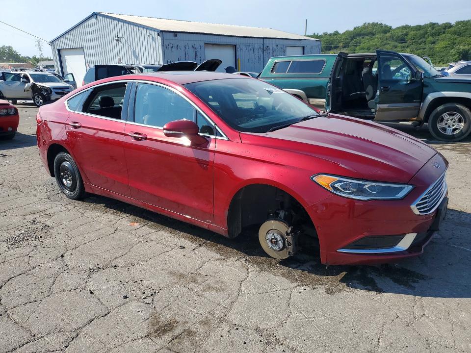 66055766 :رقم المزاد ، 3FA6P0T93JR118583 vin ، 2018 Ford Fusion مزاد بيع