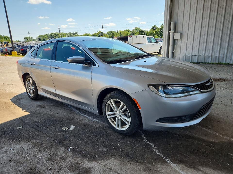 2015 Chrysler 200 მანქანა იყიდება აუქციონზე, vin: 1C3CCCFBXFN623303, აუქციონის ნომერი: 61411736