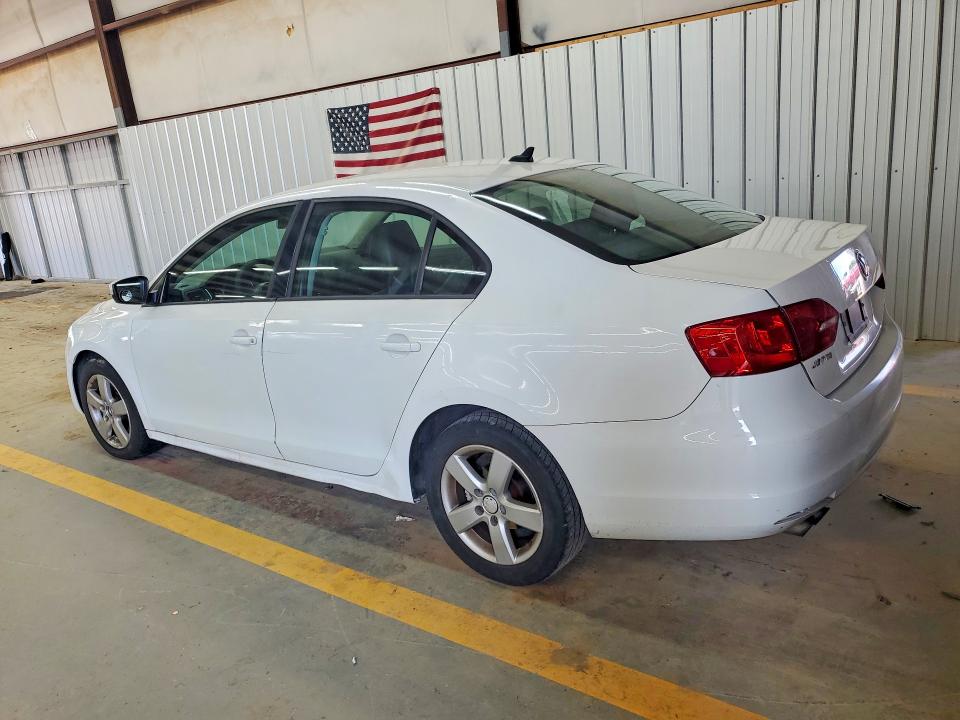 64313936 :رقم المزاد ، 3VWD17AJ6EM301629 vin ، 2014 Volkswagen Jetta مزاد بيع