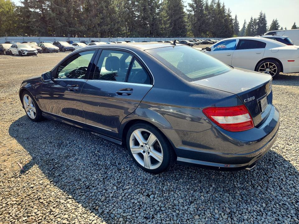 2010 Mercedes-benz C მანქანა იყიდება აუქციონზე, vin: WDDGF5EB0AR104608, აუქციონის ნომერი: 66134606