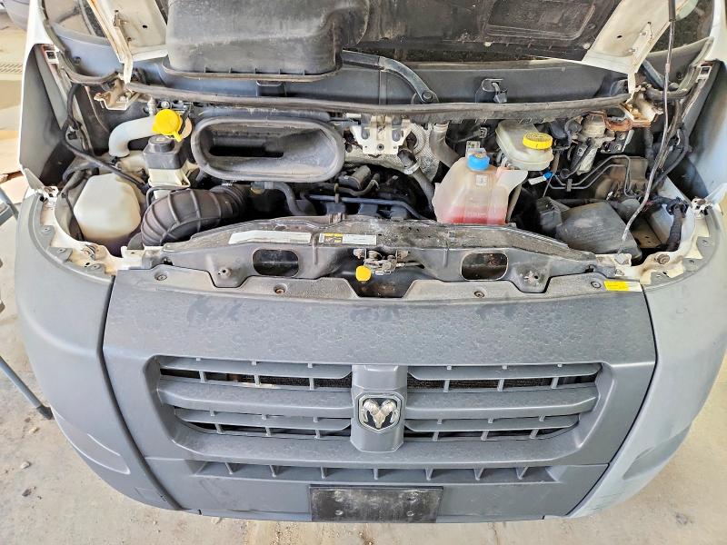 64788436 :رقم المزاد ، 3C6TRVAG2HE551374 vin ، 2017 Ram Promaster 1500 مزاد بيع
