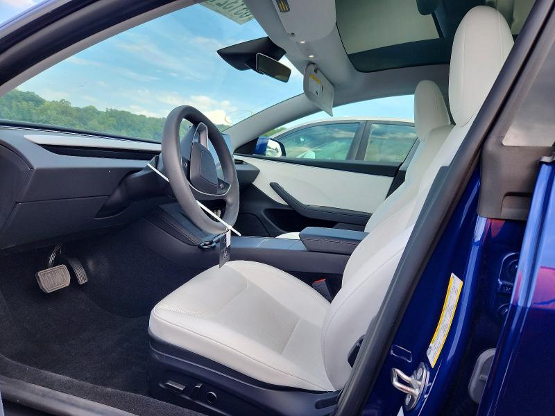 Продажа на аукционе авто 2024 Tesla Model 3, vin: 5YJ3E1EA0RF828697, номер лота: 65132116