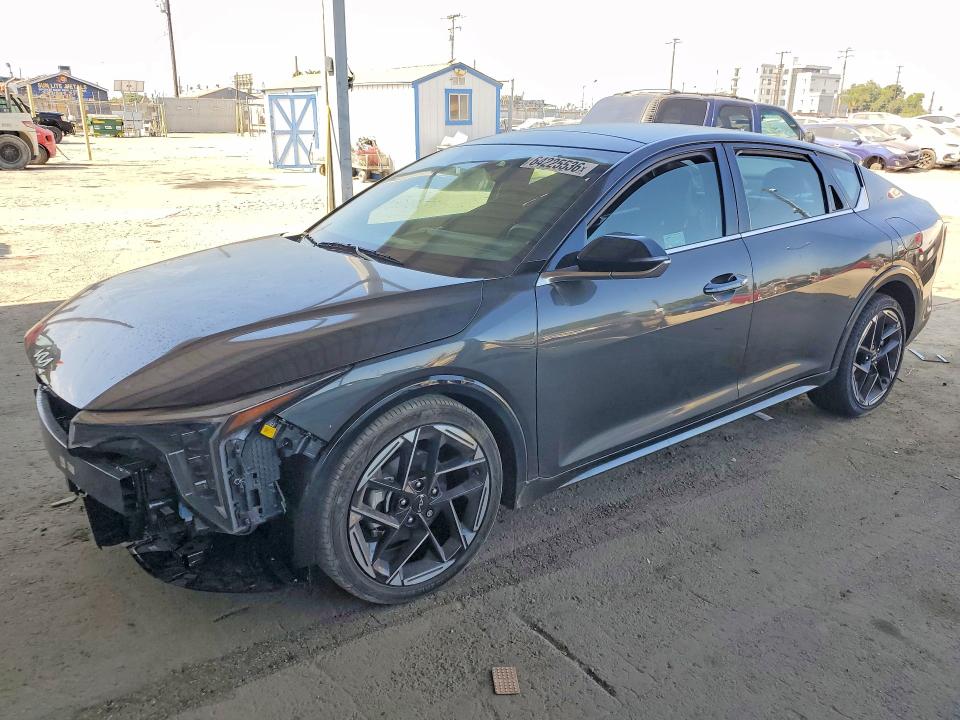 2026 Kia K4 მანქანა იყიდება აუქციონზე, vin: 3KPFW4DE0TE268161, აუქციონის ნომერი: 64225536