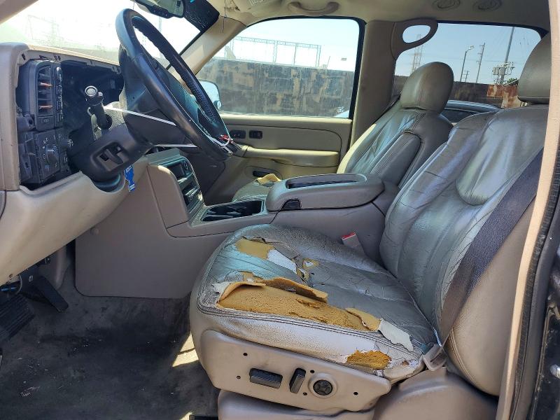 63261256 :رقم المزاد ، 1GNFK16T64J177364 vin ، 2004 Chevrolet Suburban مزاد بيع
