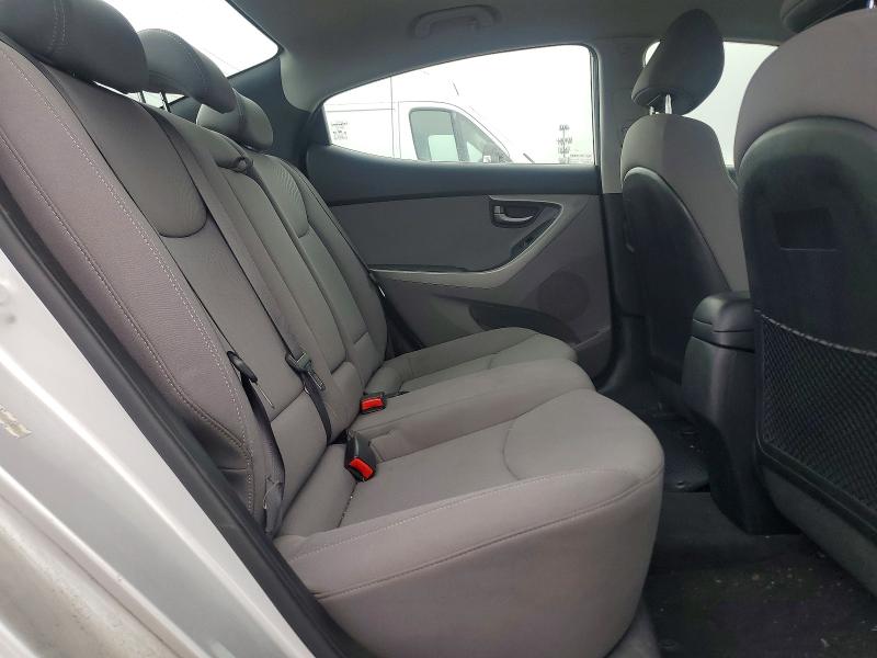 64147376 :رقم المزاد ، KMHDH4AE7FU266561 vin ، 2015 Hyundai Elantra مزاد بيع