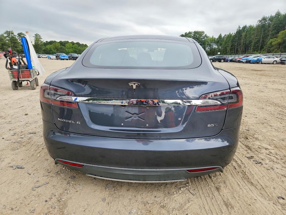65859446 :رقم المزاد ، 5YJSA1H29FFP74601 vin ، 2015 Tesla Model S مزاد بيع