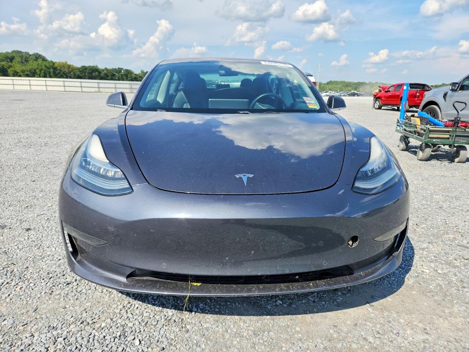 2018 Tesla Model 3 მანქანა იყიდება აუქციონზე, vin: 5YJ3E1EA0JF057985, აუქციონის ნომერი: 67245116