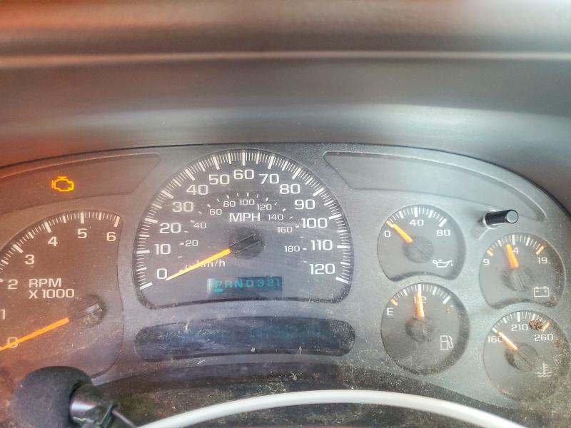 2005 Chevrolet Silverado მანქანა იყიდება აუქციონზე, vin: 1GCEC14XX5Z204284, აუქციონის ნომერი: 65688166