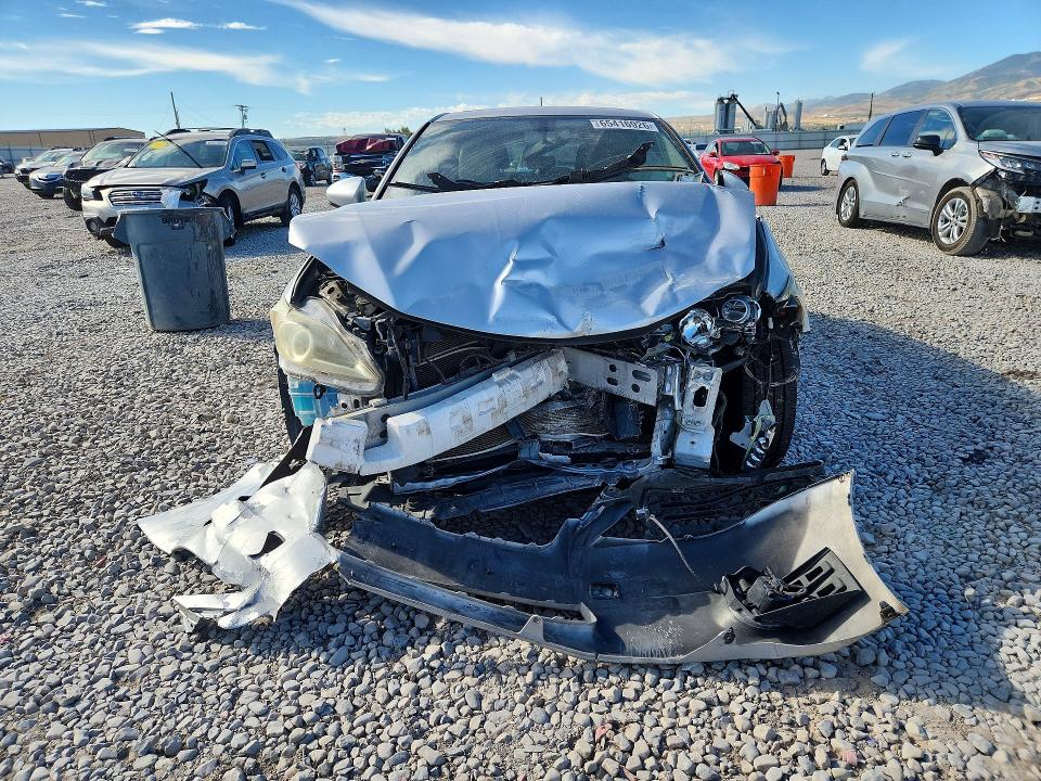 65416926 :رقم المزاد ، JTHKD5BH2B2010869 vin ، 2011 Lexus Ct مزاد بيع