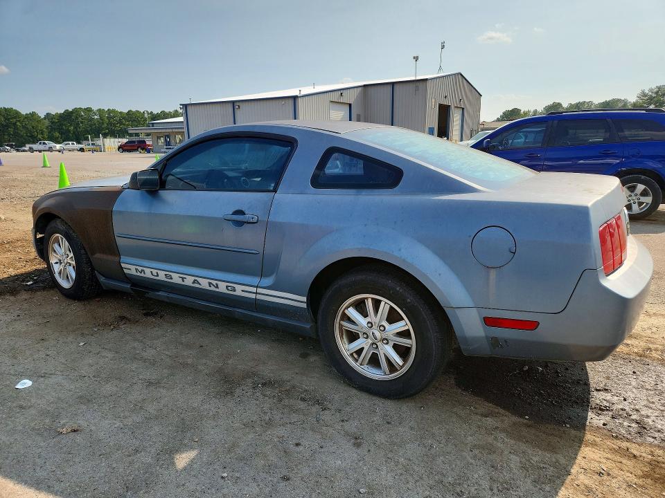 2007 Ford Mustang მანქანა იყიდება აუქციონზე, vin: 1ZVFT80N075266009, აუქციონის ნომერი: 64079066