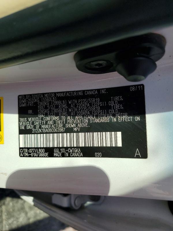 63601696 :رقم المزاد ، 2T2ZK1BA0BC063987 vin ، 2011 Lexus Rx مزاد بيع