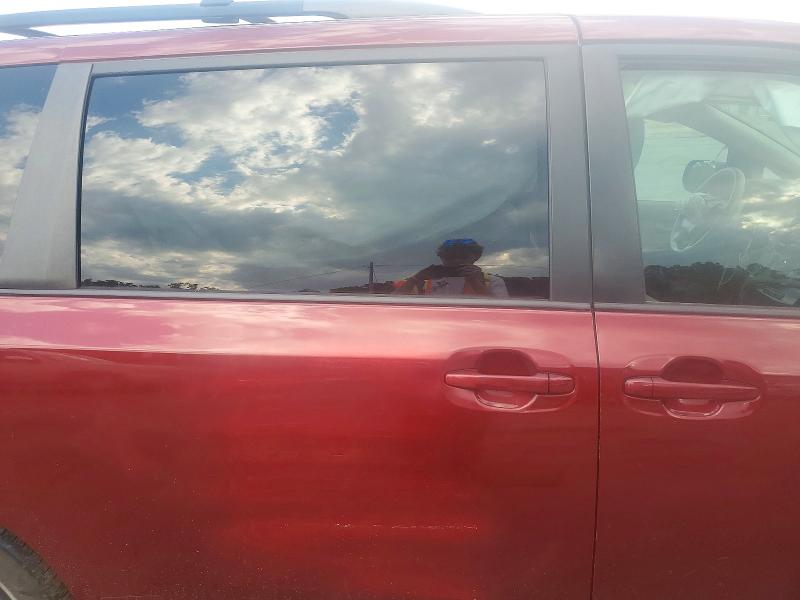 65378946 :رقم المزاد ، 5TDKK3DC4ES460890 vin ، 2014 Toyota Sienna مزاد بيع