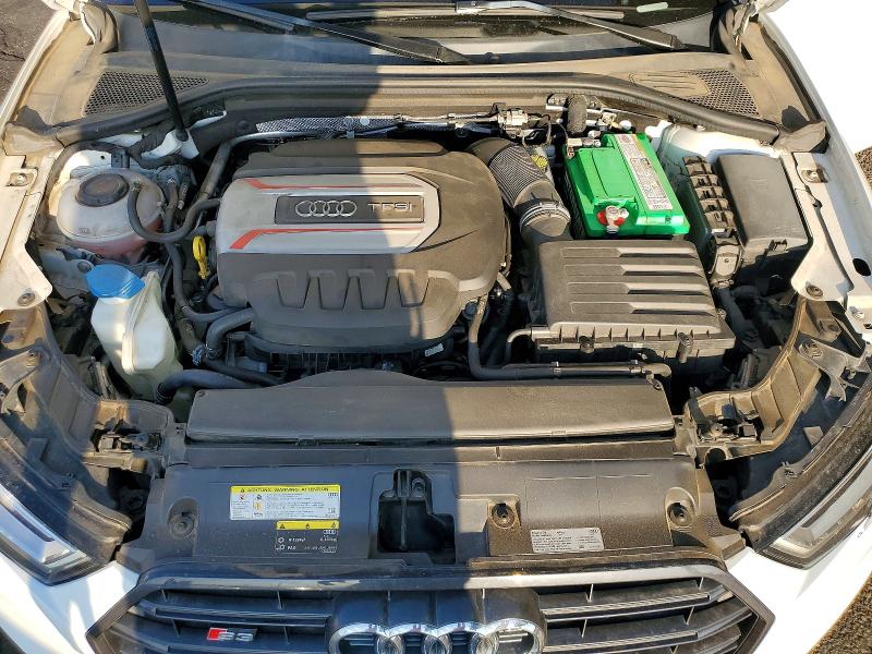 Продаж на аукціоні авто 2018 Audi S3, vin: WAUB1HFF8J1082066, номер лоту: 64747146
