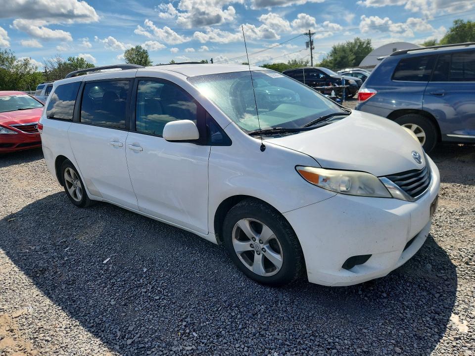 Aukcja sprzedaży 2014 Toyota Sienna, vin: 5TDKK3DC1ES474102, numer aukcji: 65959676