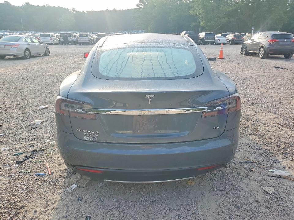 Продажа на аукционе авто 2014 Tesla Model S, vin: 5YJSA1H1XEFP28426, номер лота: 64581816