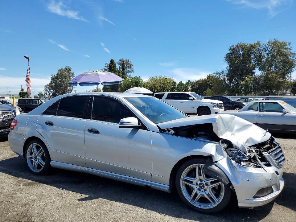 Продажа на аукционе авто 2011 Mercedes-benz E, vin: WDDHF5GB2BA370956, номер лота: 65361746