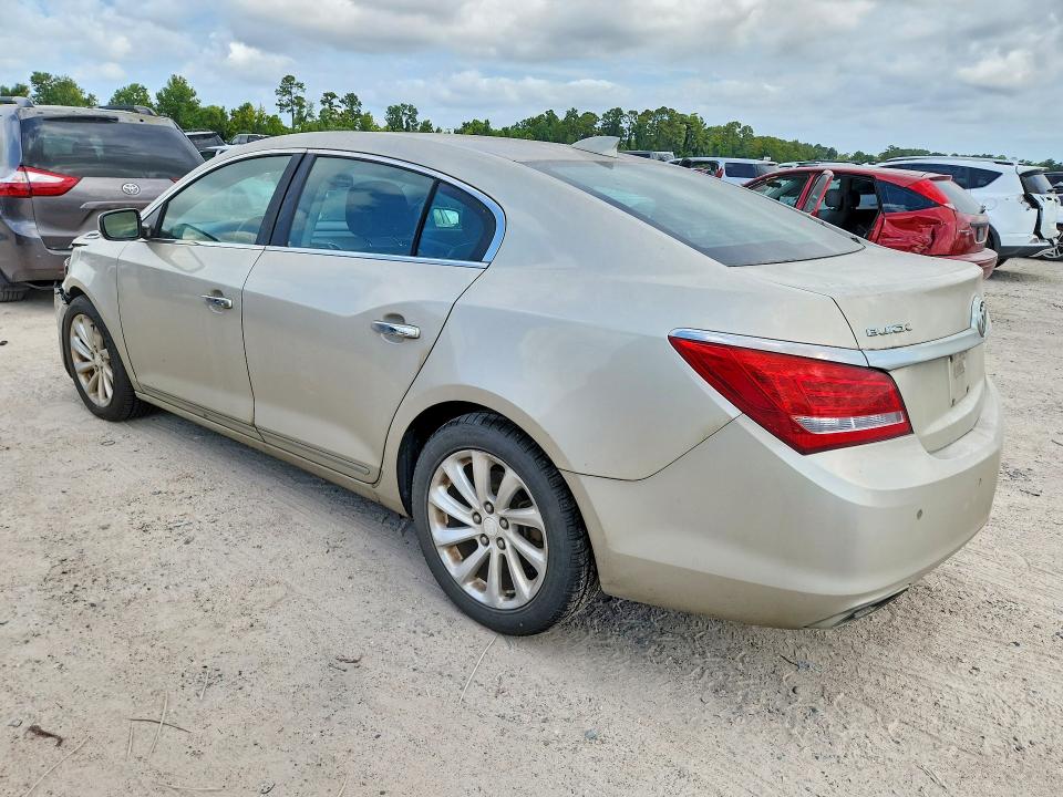 63542226 :رقم المزاد ، 1G4GB5G35FF110565 vin ، 2015 Buick Lacrosse مزاد بيع