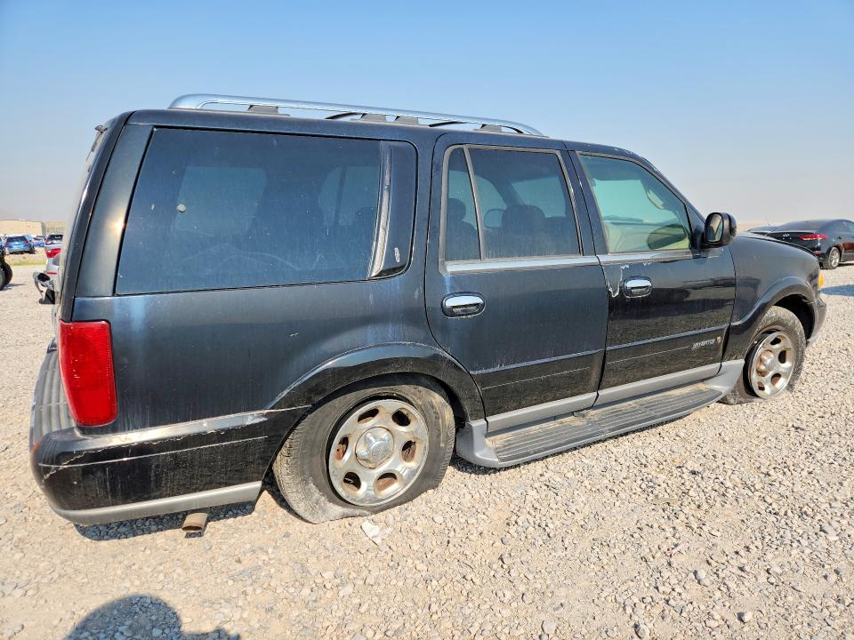 63883936 :رقم المزاد ، 5LMFU28R91LJ30932 vin ، 2001 Lincoln Navigator مزاد بيع