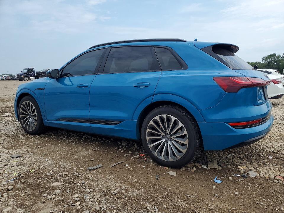 2019 Audi E-tron მანქანა იყიდება აუქციონზე, vin: WA1VABGE2KB012474, აუქციონის ნომერი: 63671626