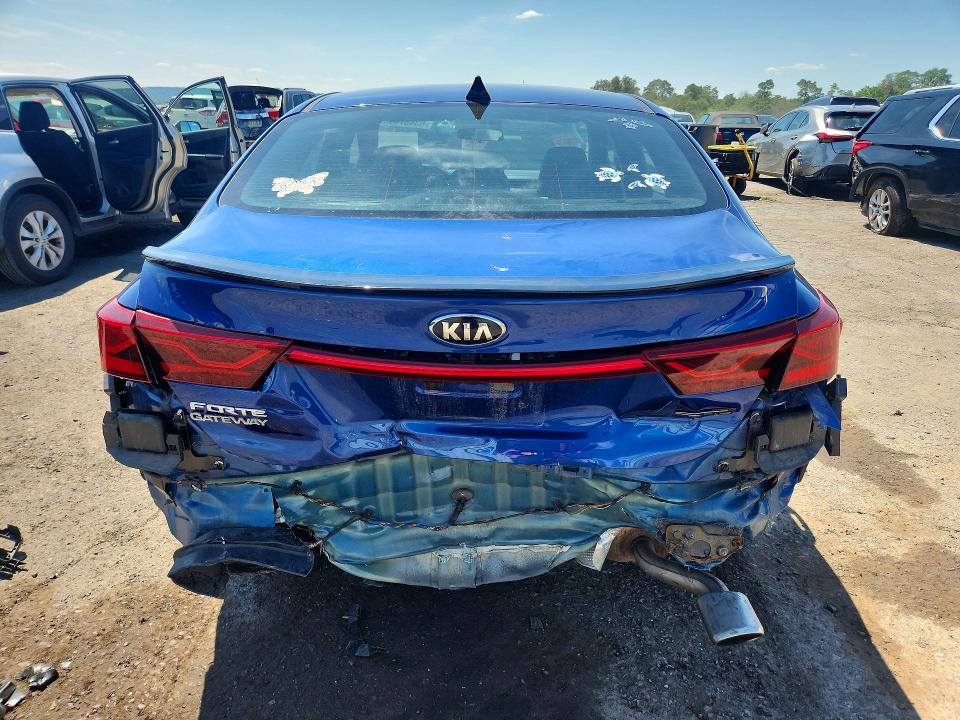 2021 Kia Forte მანქანა იყიდება აუქციონზე, vin: 3KPF34AD9ME279584, აუქციონის ნომერი: 63487096