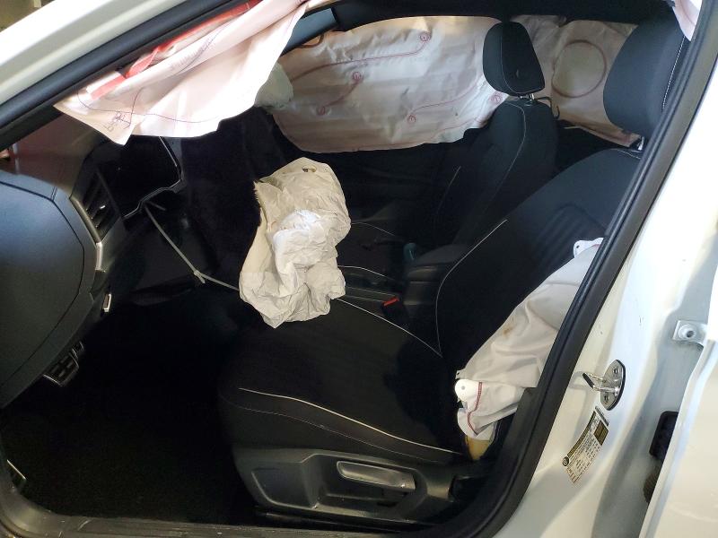 64281806 :رقم المزاد ، 3VWBM7BU6RM012800 vin ، 2024 Volkswagen Jetta مزاد بيع