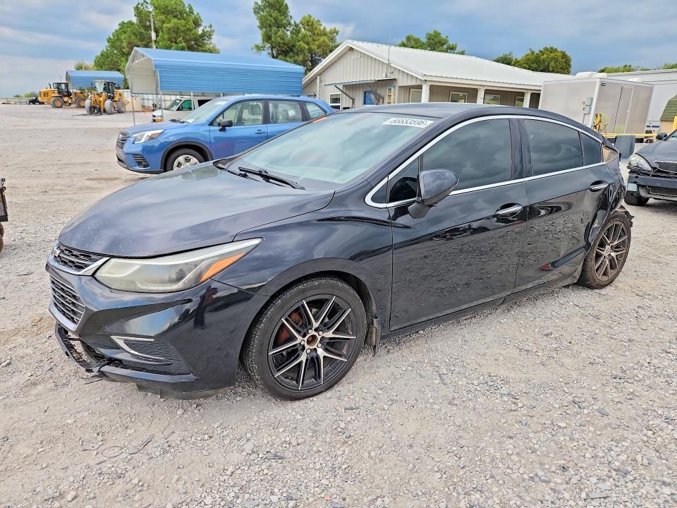 66653596 :رقم المزاد ، 1G1BF5SM3H7123002 vin ، 2017 Chevrolet Cruze مزاد بيع