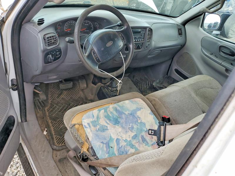 2000 Ford F150 მანქანა იყიდება აუქციონზე, vin: 1FTRX18L5YKA37049, აუქციონის ნომერი: 65183986