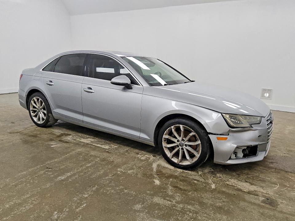 63566226 :رقم المزاد ، WAUGMAF46KN007153 vin ، 2019 Audi A4 مزاد بيع