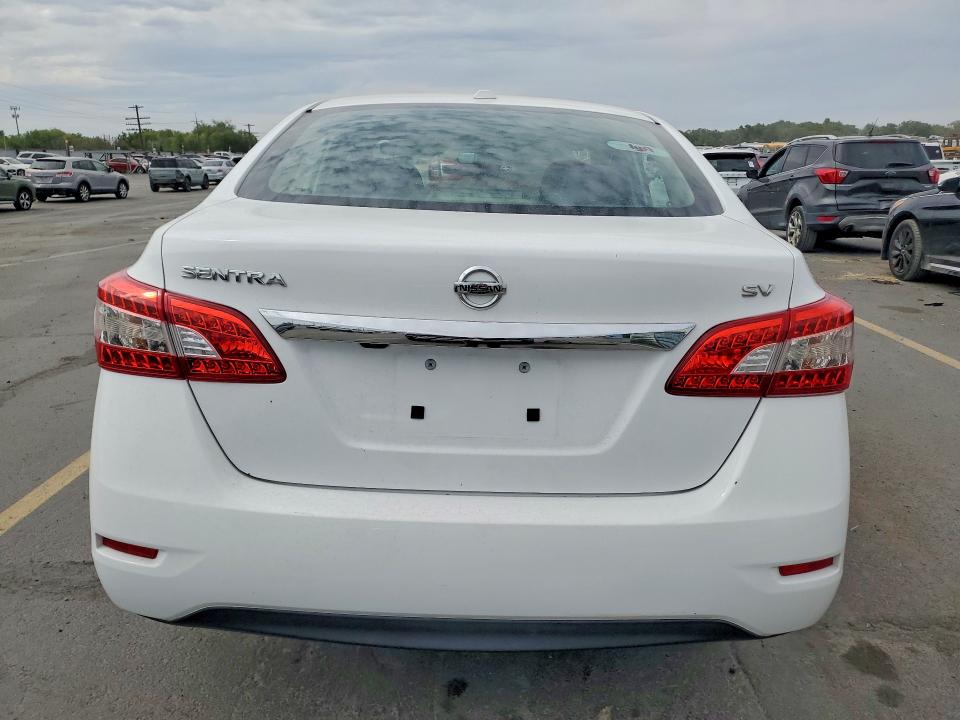 2015 Nissan Sentra მანქანა იყიდება აუქციონზე, vin: 3N1AB7AP4FL672306, აუქციონის ნომერი: 65036806