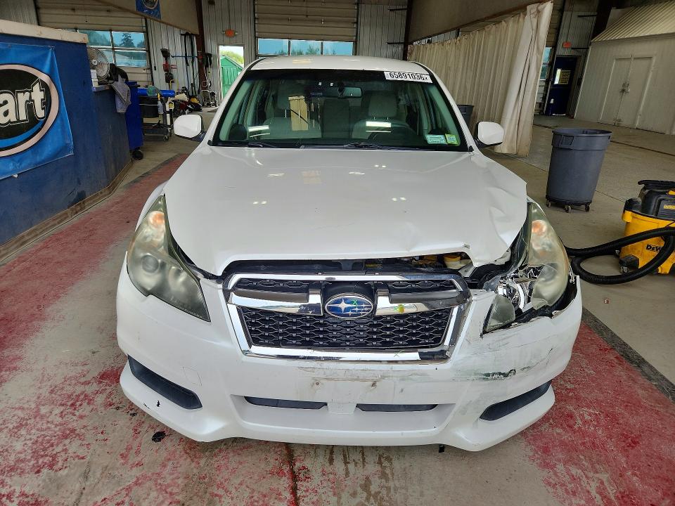 2014 Subaru Legacy მანქანა იყიდება აუქციონზე, vin: 4S3BMCC67E3023473, აუქციონის ნომერი: 65891036