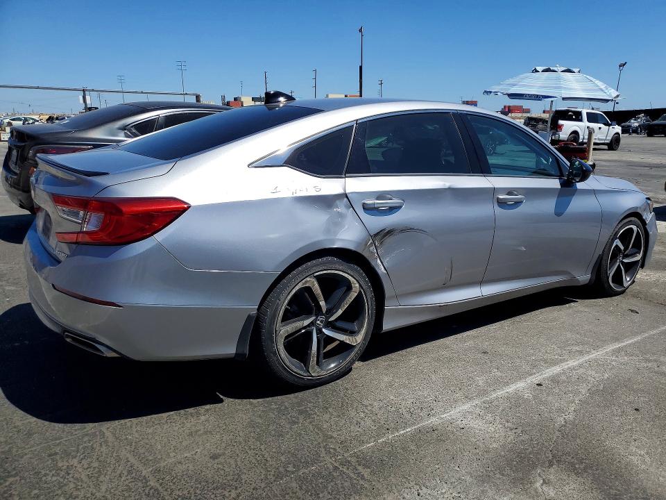 65505916 :رقم المزاد ، 1HGCV1F3XMA072329 vin ، 2021 Honda Accord مزاد بيع