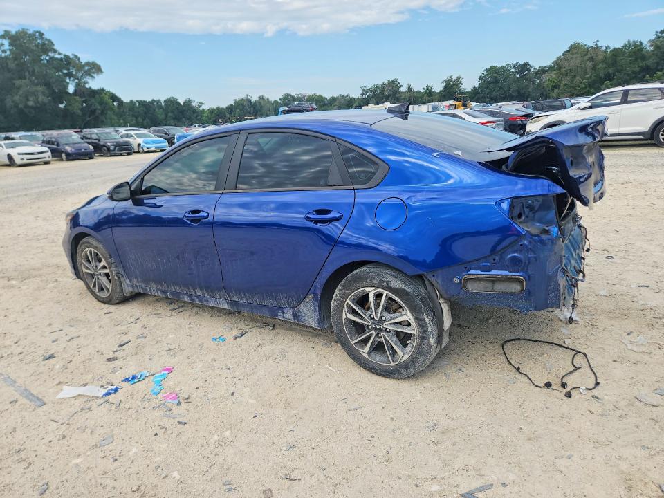 2022 Kia Forte მანქანა იყიდება აუქციონზე, vin: 3KPF24AD8NE418964, აუქციონის ნომერი: 65888536