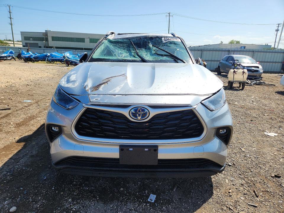 Продажа на аукционе авто 2022 Toyota Highlander Hybrid, vin: 5TDHBRCH6NS557583, номер лота: 65833576