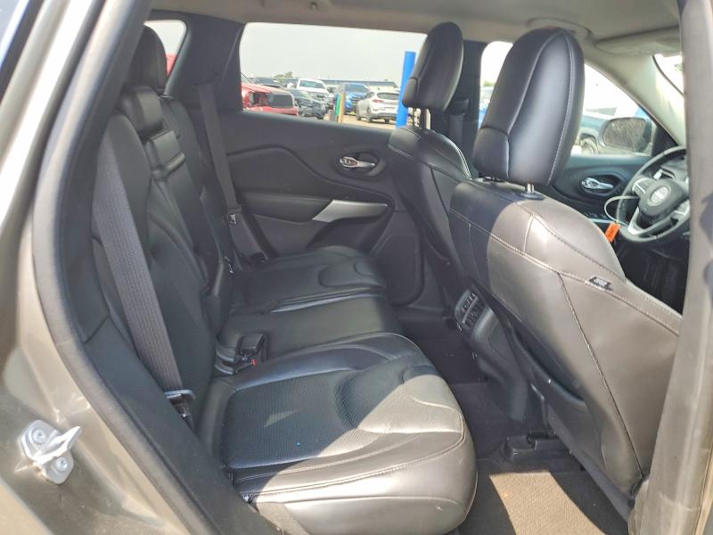 61442576 :رقم المزاد ، 1C4PJMJS9GW301652 vin ، 2016 Jeep Cherokee مزاد بيع