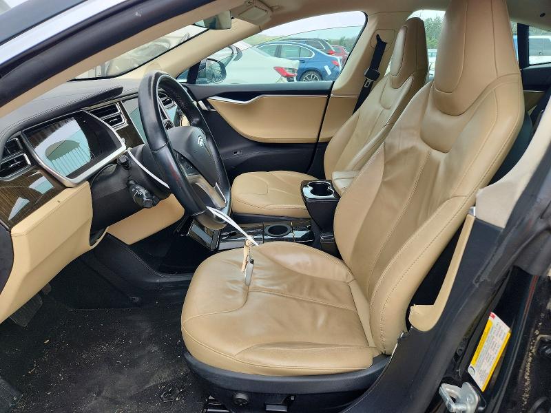 63150316 :رقم المزاد ، 5YJSA1AG0DFP12054 vin ، 2013 Tesla Model S مزاد بيع