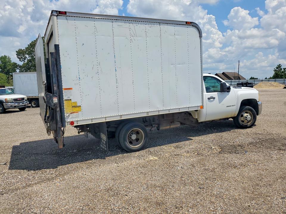 2008 Chevrolet Silverado მანქანა იყიდება აუქციონზე, vin: 1GBJC34KX8E143694, აუქციონის ნომერი: 61936416