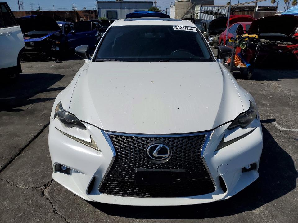 64337906 :رقم المزاد ، JTHBE1D27F5019070 vin ، 2015 Lexus Is مزاد بيع