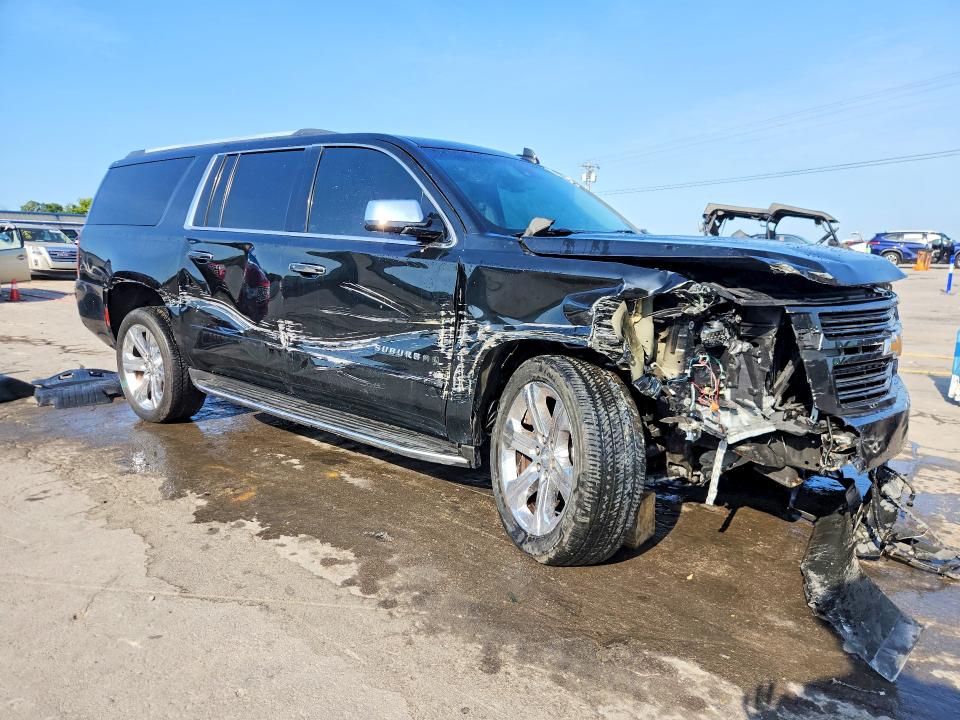 64801686 :رقم المزاد ، 1GNSKJKC3LR278544 vin ، 2020 Chevrolet Suburban مزاد بيع
