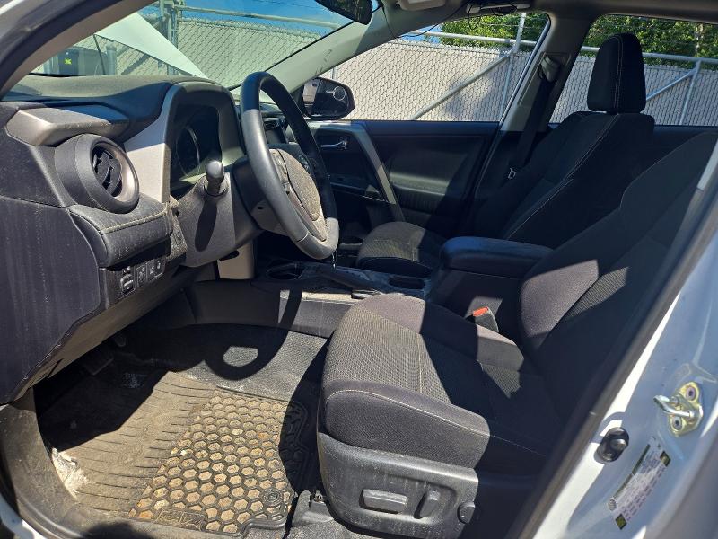 Auction sale of the 2018 Toyota Rav4, vin: 2T3WFREV3JW411519, lot number: 65610206