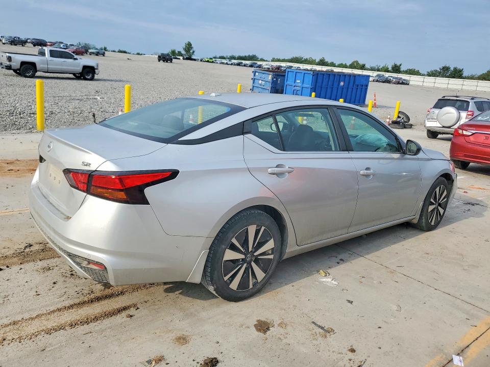 2020 Nissan Altima მანქანა იყიდება აუქციონზე, vin: 1N4BL4CVXLC170115, აუქციონის ნომერი: 65007576