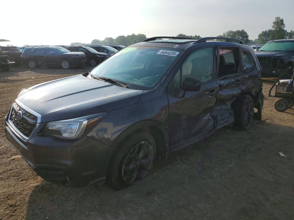 64044326 :رقم المزاد ، JF2SJAGC7JH581156 vin ، 2018 Subaru Forester مزاد بيع