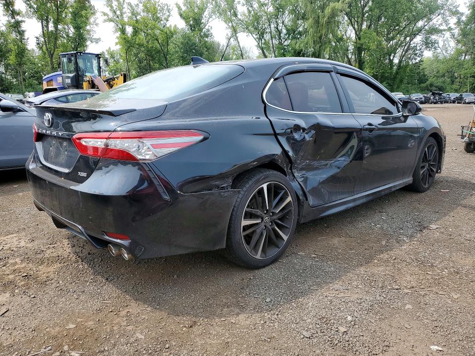 Продажа на аукционе авто 2019 Toyota Camry, vin: 4T1B61HK8KU730829, номер лота: 64444886