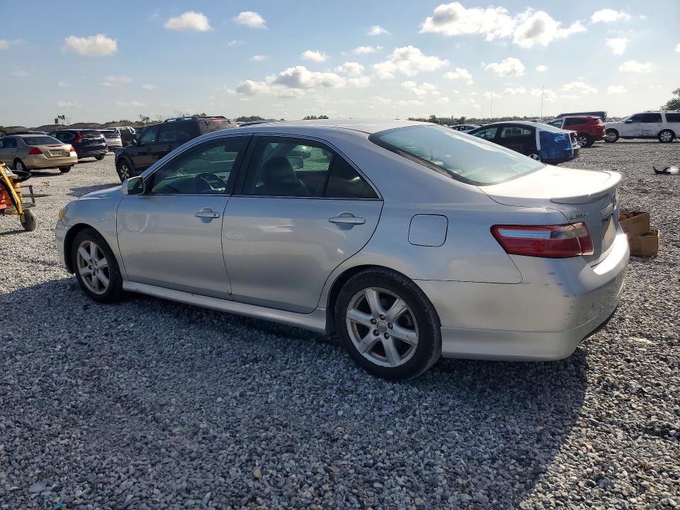 64518326 :رقم المزاد ، 4T1BE46K97U092315 vin ، 2007 Toyota Camry مزاد بيع