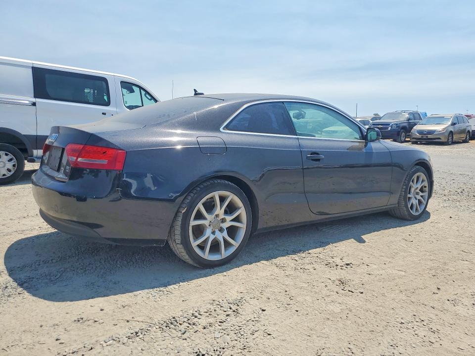 2012 Audi A5 მანქანა იყიდება აუქციონზე, vin: WAULFAFRXCA003202, აუქციონის ნომერი: 63521606
