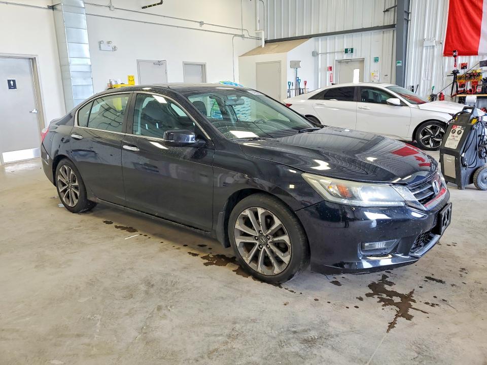 Продажа на аукционе авто 2015 Honda Accord, vin: 1HGCR2F56FA800940, номер лота: 64984676