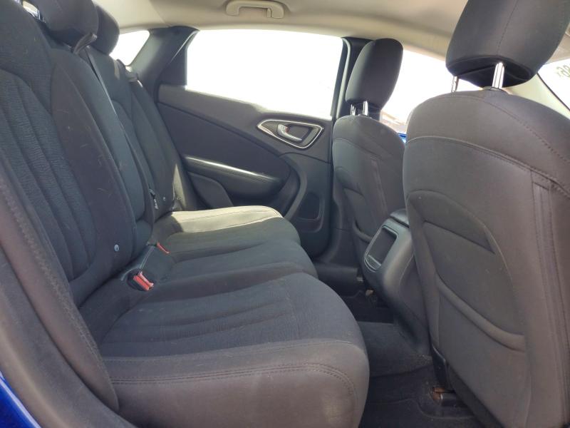 2015 Chrysler 200 მანქანა იყიდება აუქციონზე, vin: 1C3CCCABXFN714045, აუქციონის ნომერი: 63546186