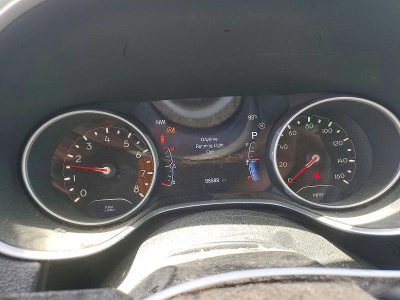 65440046 :رقم المزاد ، 3C4NJCCB5LT114729 vin ، 2020 Jeep Compass مزاد بيع