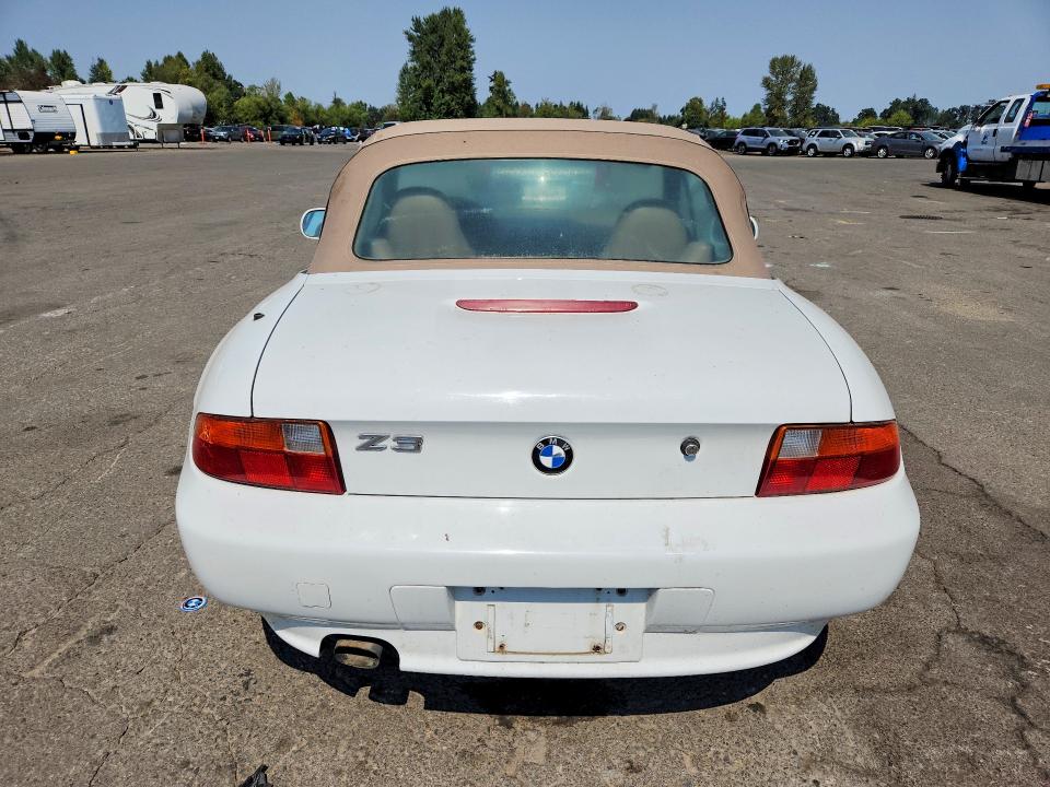 61448006 :رقم المزاد ، 4USCH7324VLB84843 vin ، 1997 Bmw Z3 مزاد بيع