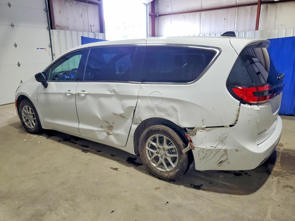 65521396 :رقم المزاد ، 2C4RC1BG3VR577164 vin ، 2027 Chrysler Pacifica مزاد بيع